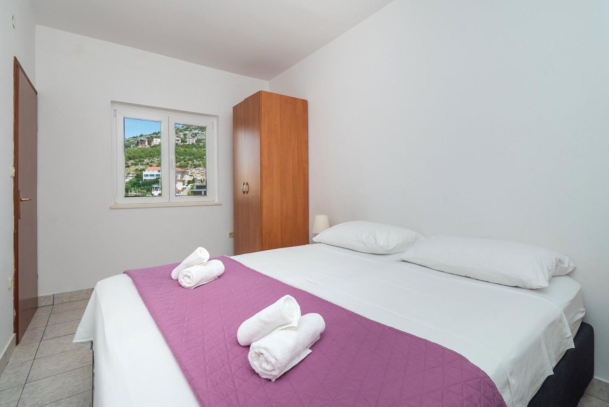 Apartments Ivica Primosten Ngoại thất bức ảnh