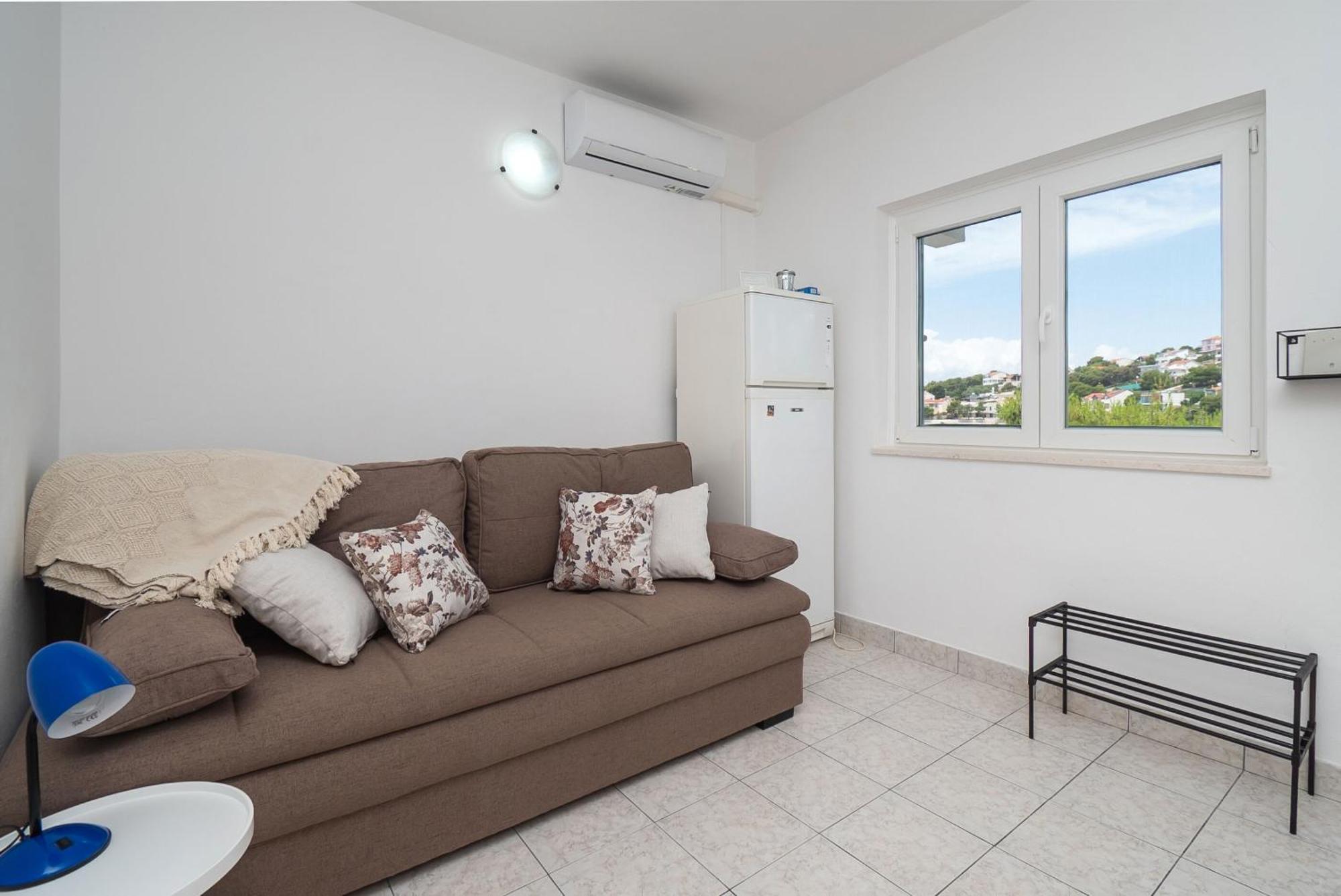 Apartments Ivica Primosten Ngoại thất bức ảnh