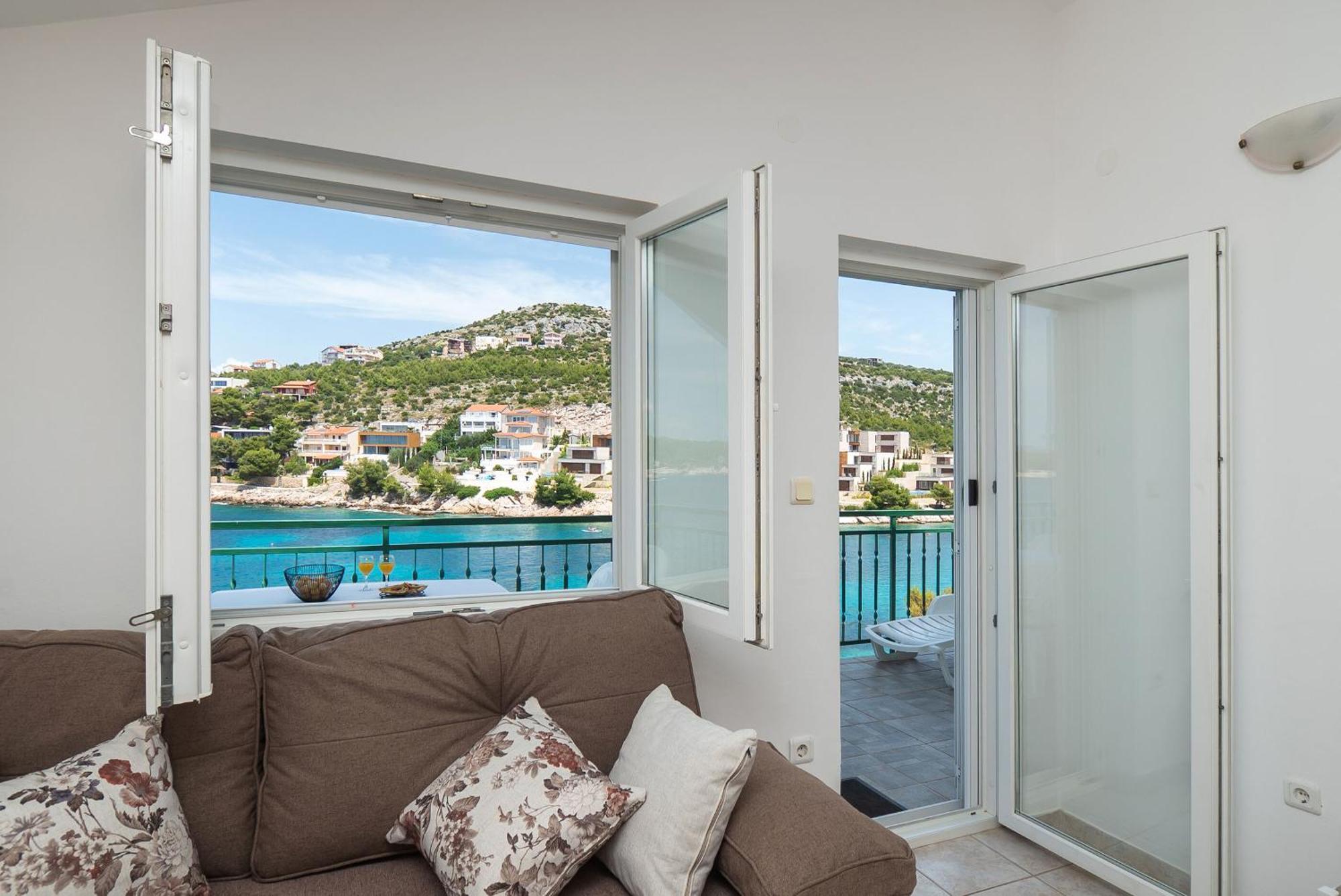 Apartments Ivica Primosten Ngoại thất bức ảnh